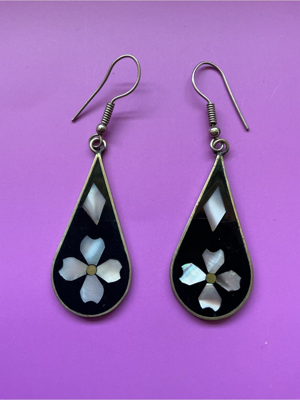 Vintage Mexican Alpaca Silver Earrings with Black Enamel and MOP Flower Inlay